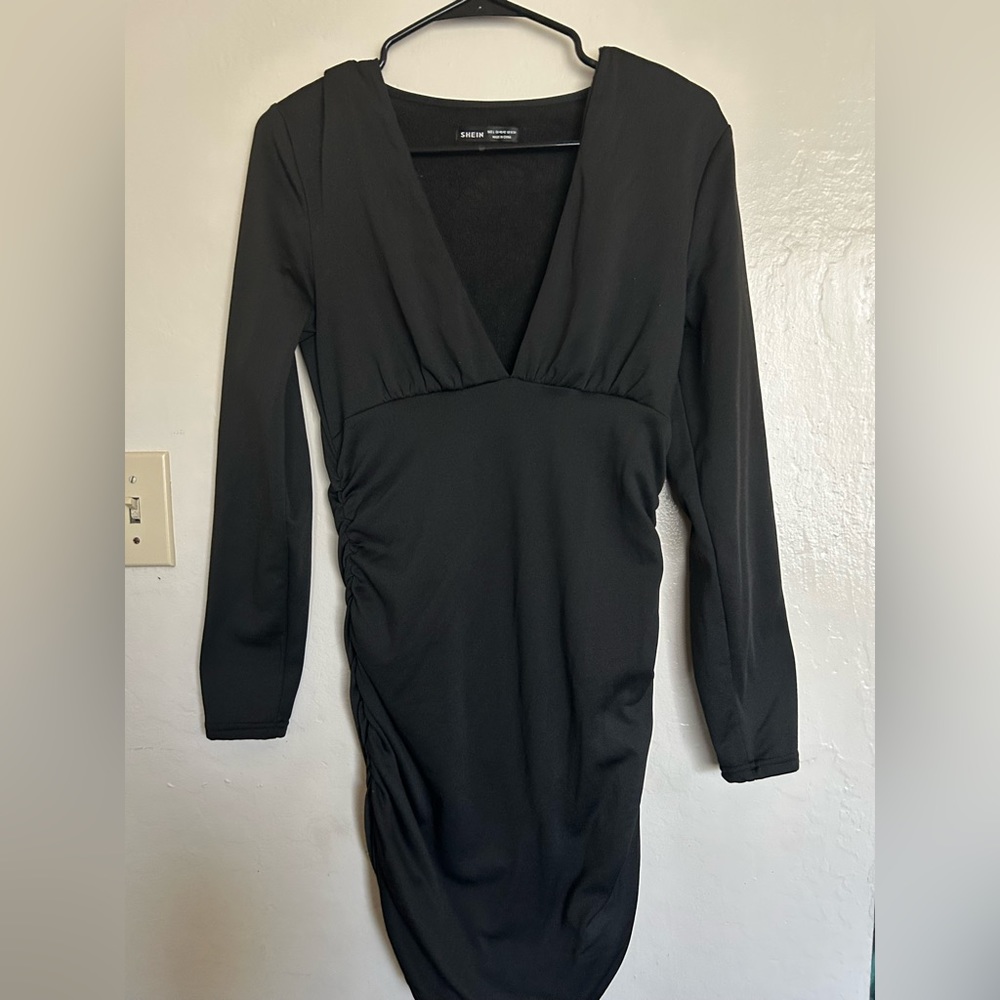 Plunging Neck Ruched Bodycon Dress